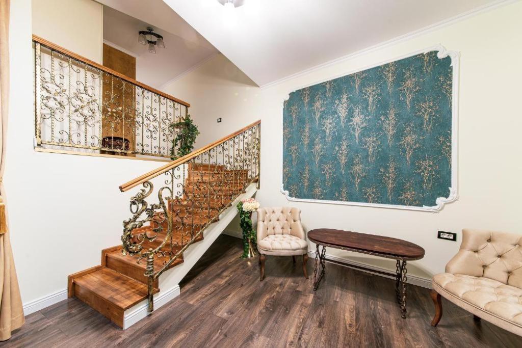 Oasis Historic Central House Bukarest Kültér fotó